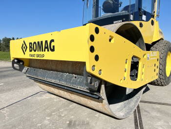 Used heavy machinery Bomag BW177 D-5 مدحلة